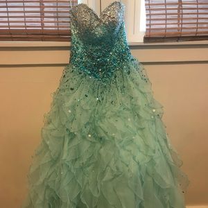 Mori Lee formal dress